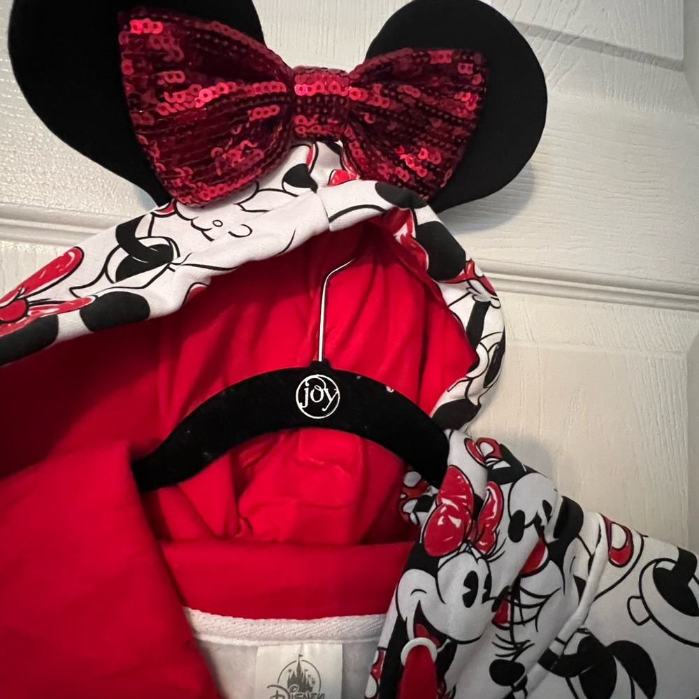 Disney Minnie Mouse Red and Black Patterned Hoodie - Picture 3 of 3